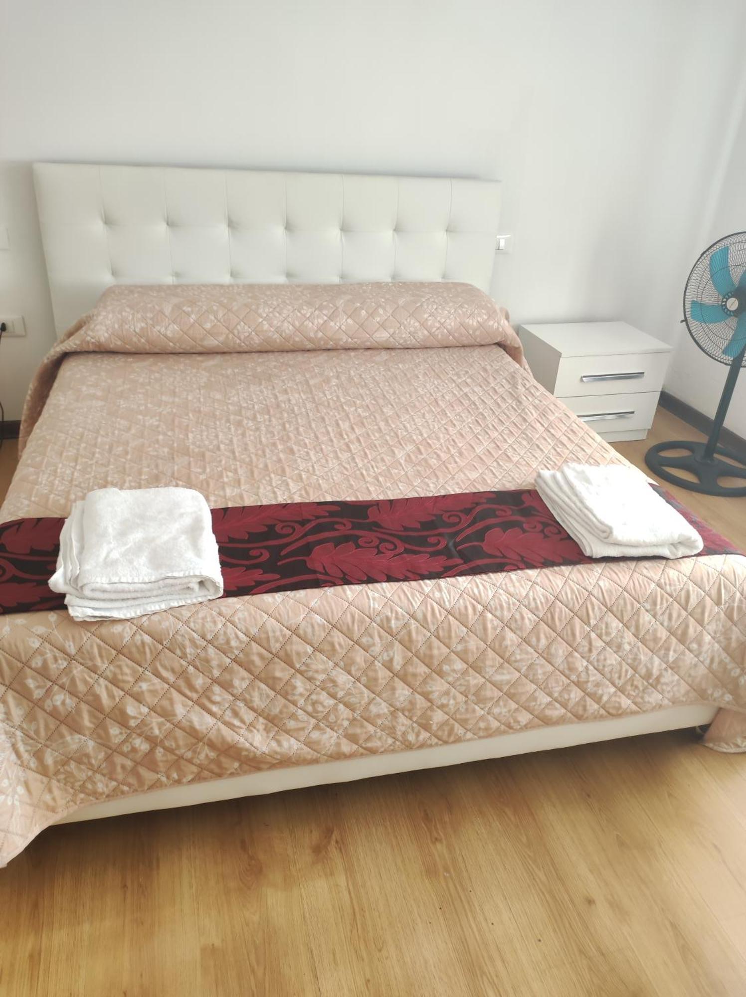 Abc Guest House ميستر المظهر الخارجي الصورة