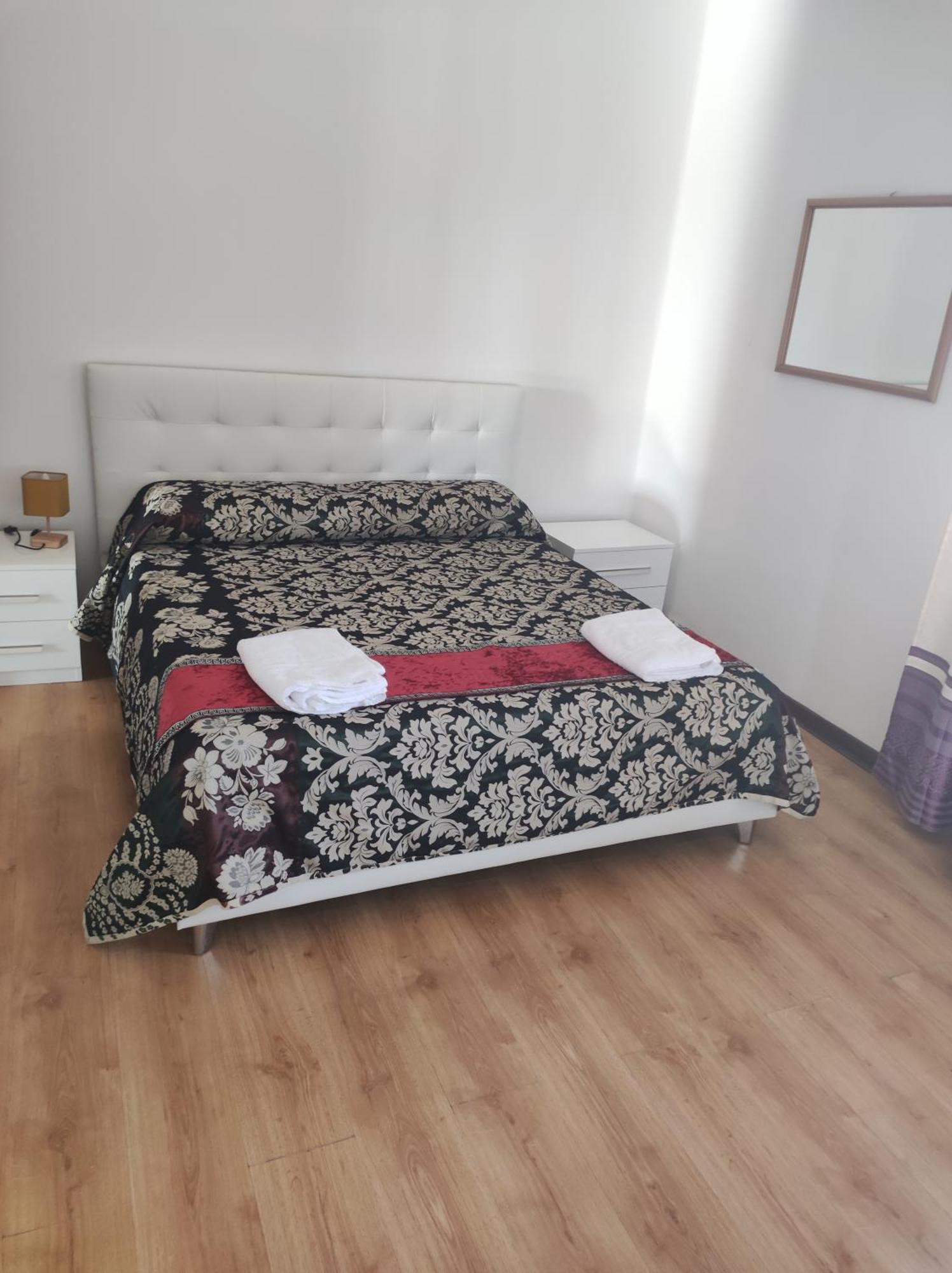 Abc Guest House ميستر المظهر الخارجي الصورة