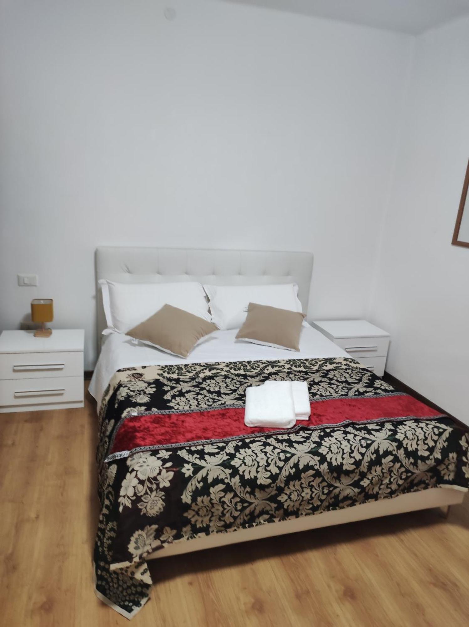 Abc Guest House ميستر المظهر الخارجي الصورة
