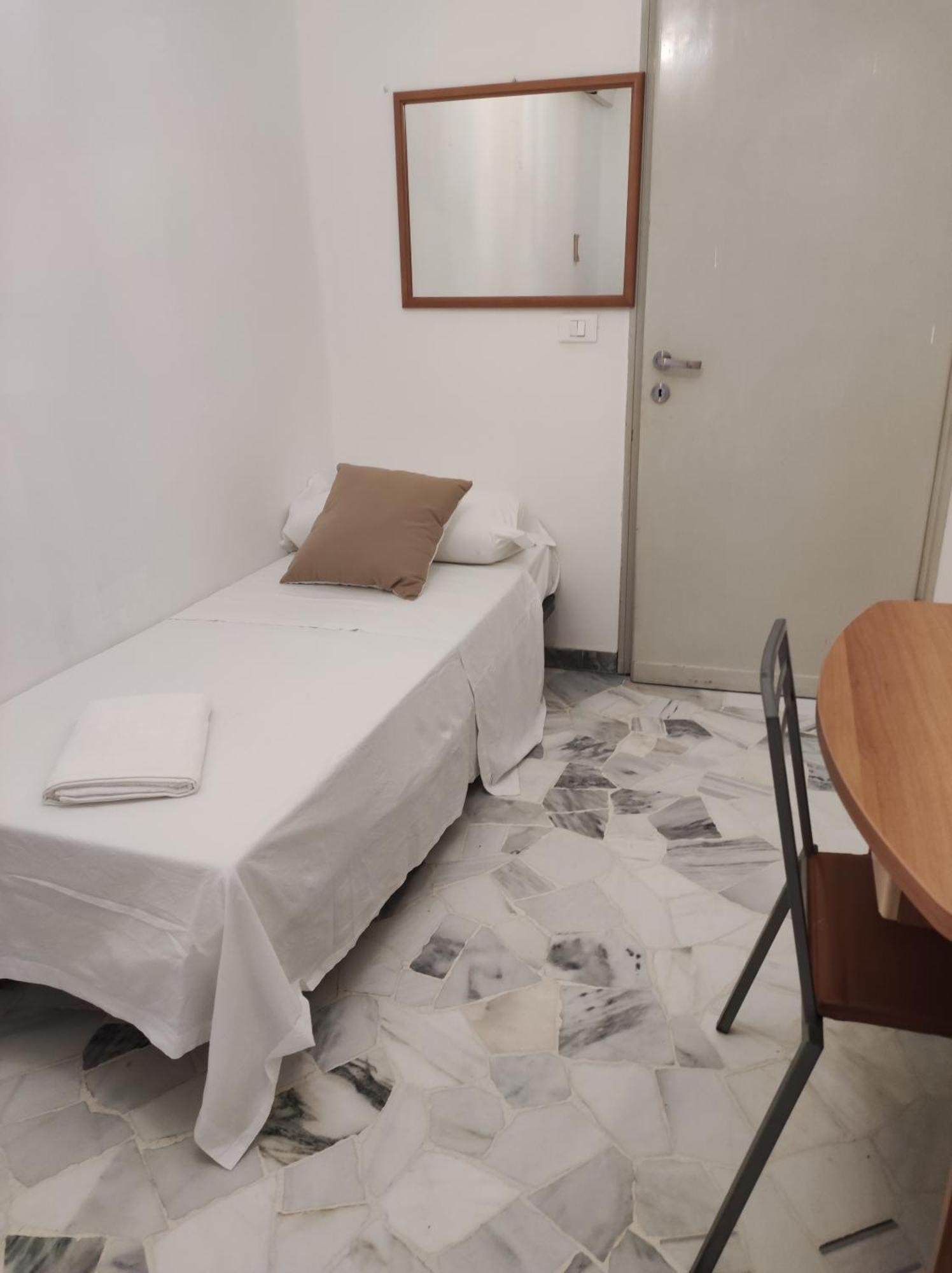 Abc Guest House ميستر المظهر الخارجي الصورة